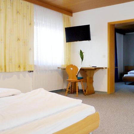 Pension Tanne Neumarkt in der Oberpfalz Exterior photo